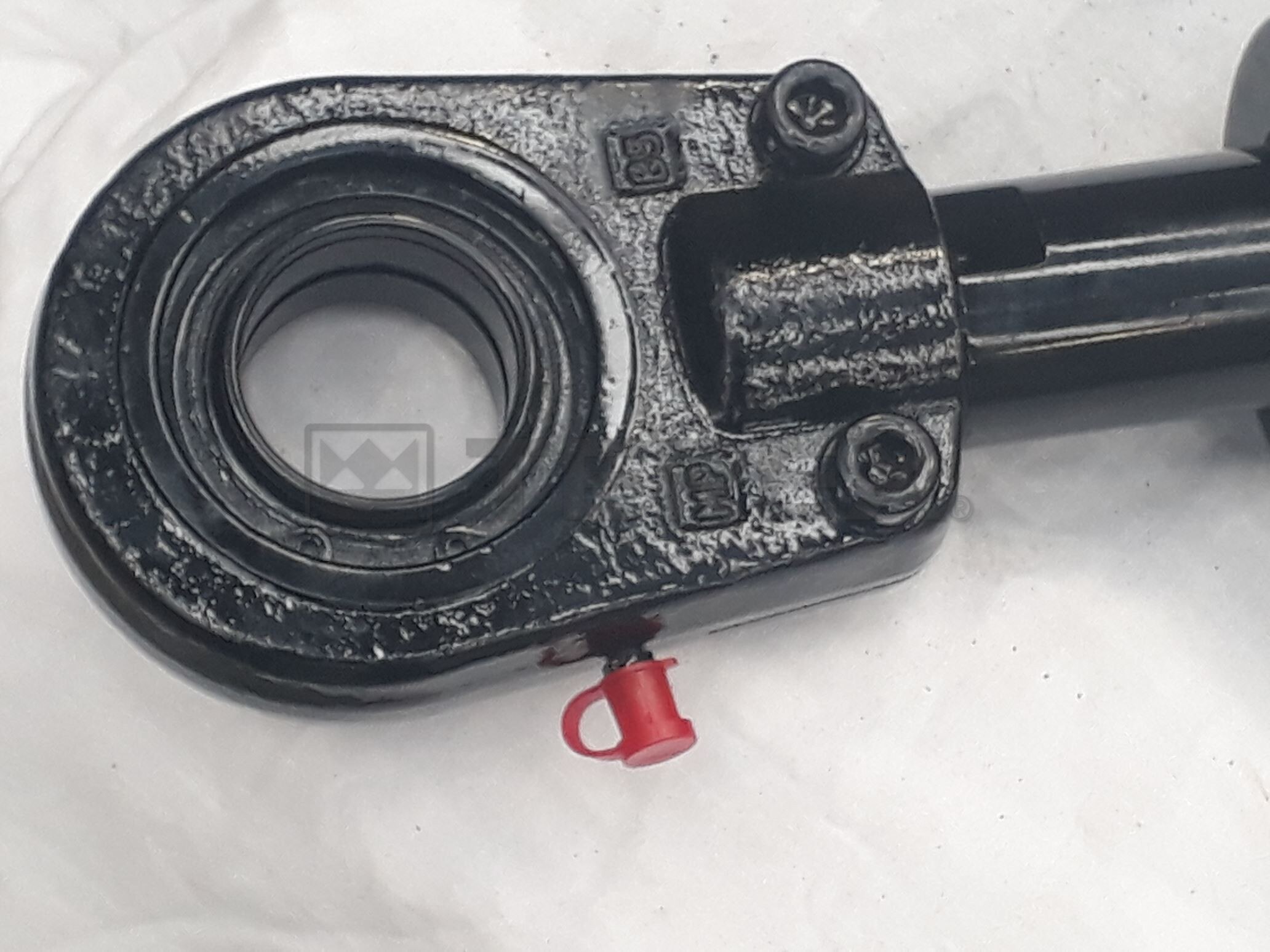 HYDRAULIC CYLINDER C/W SUN LOAD HOLD