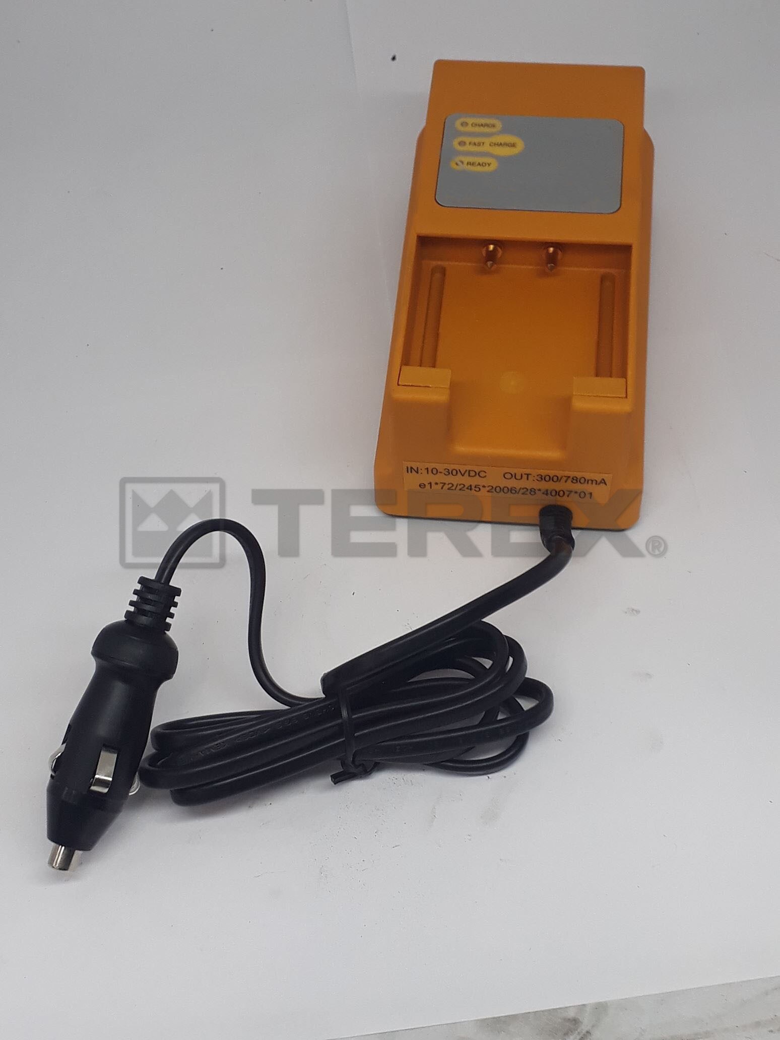 BATTERY CHARGER