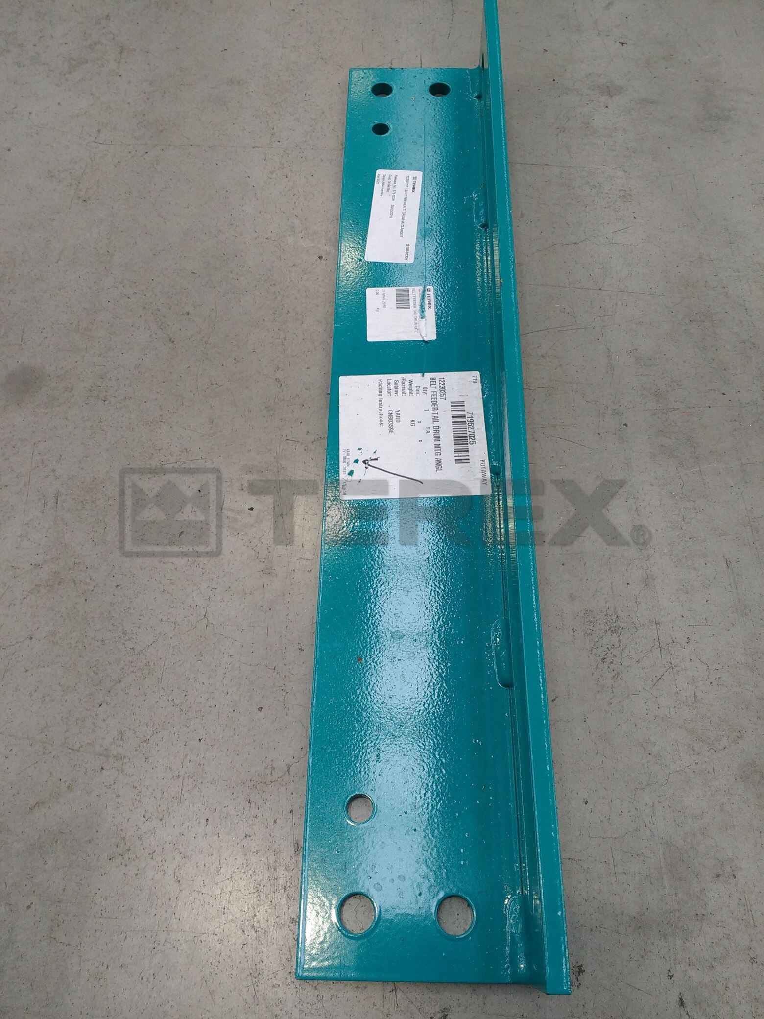 BELT FEEDER TAIL DRUM MTG ANGLE