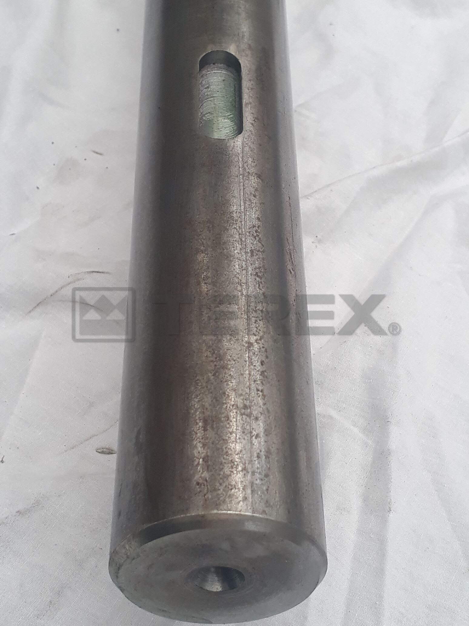 1400 WARRIOR SIDE CONV(FINES) D/DRUM SHAFT