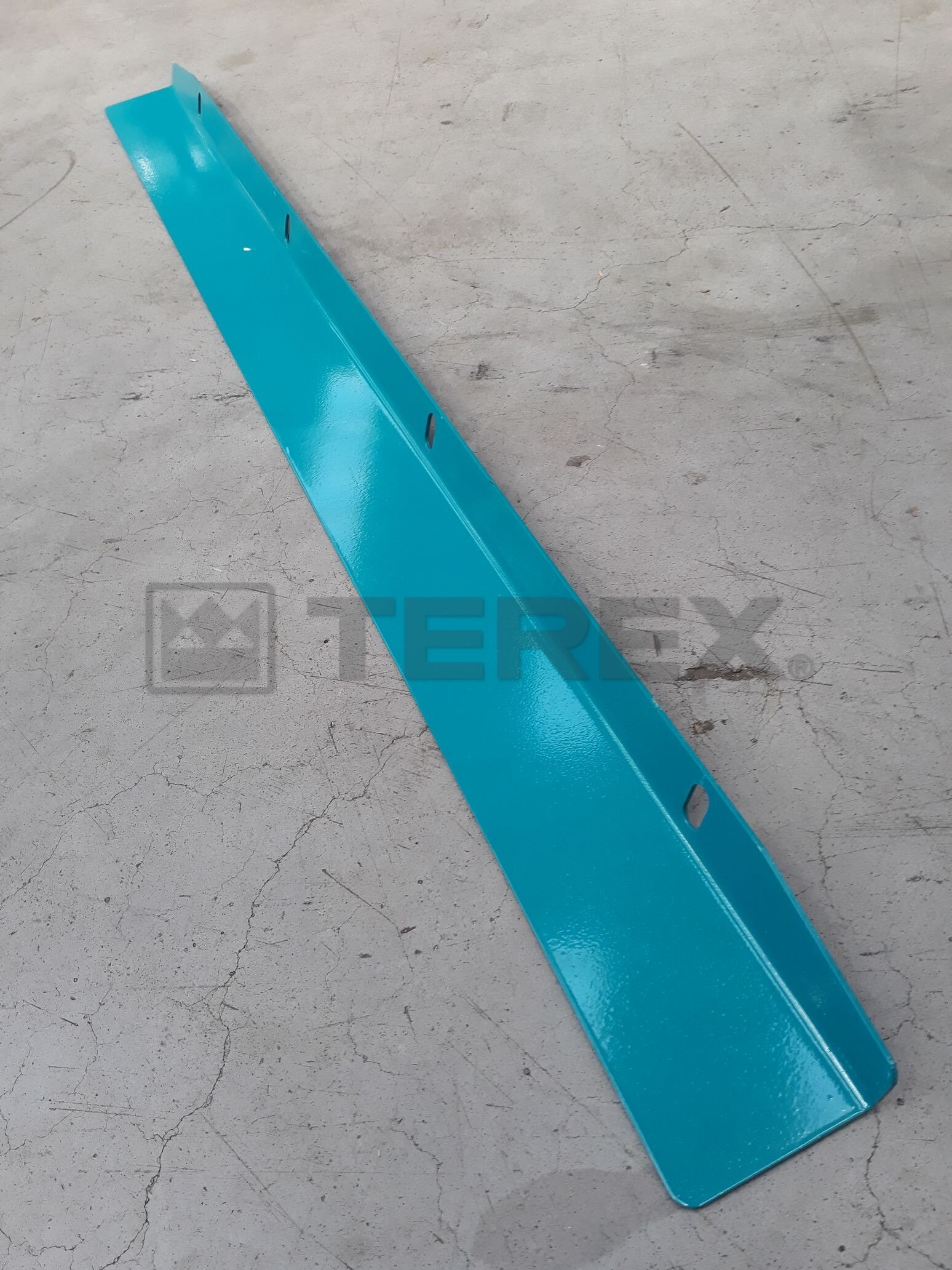 TAIL CONV SCRAPER PLATE