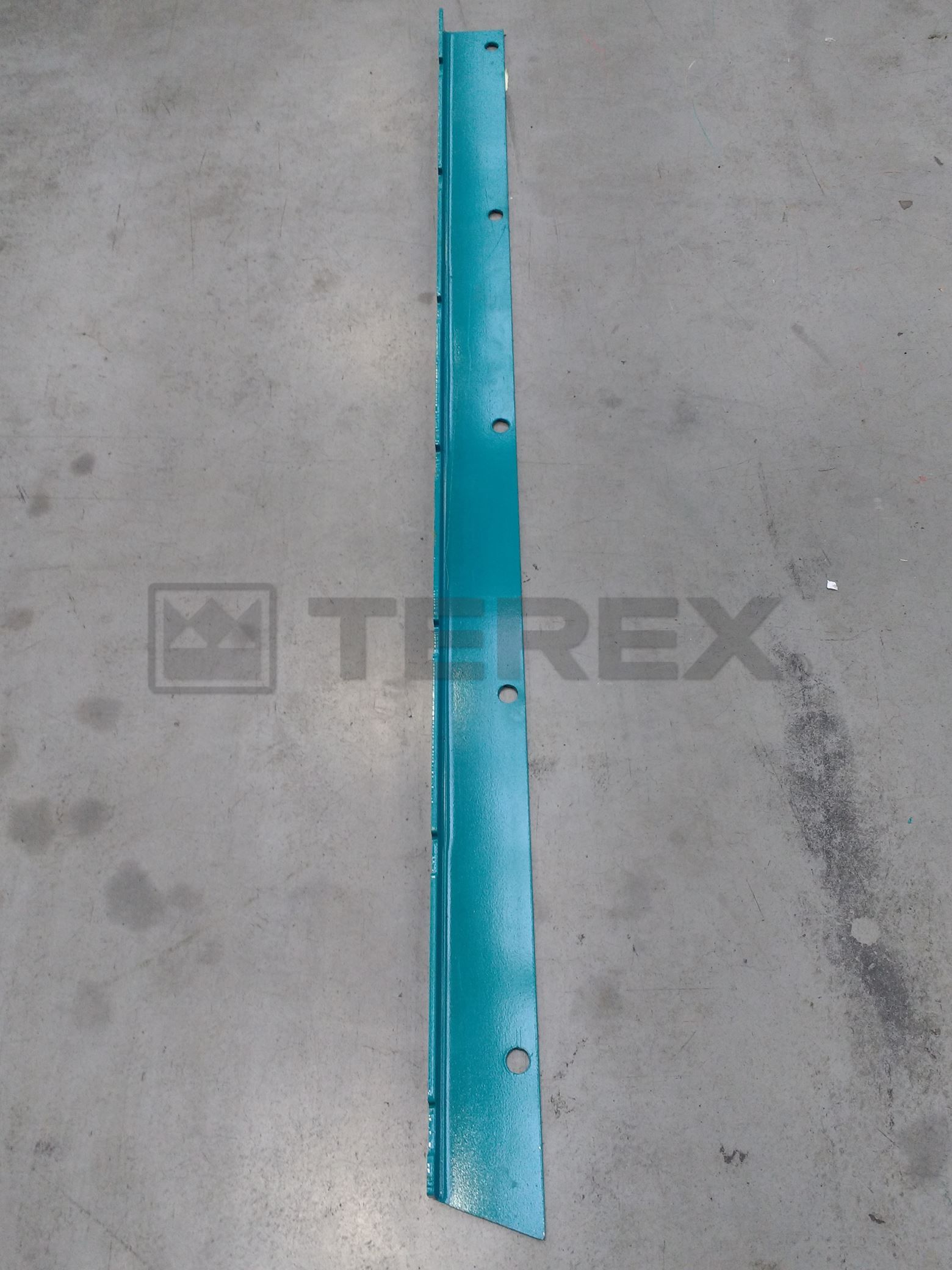 SKIRTING GUARD LH REAR