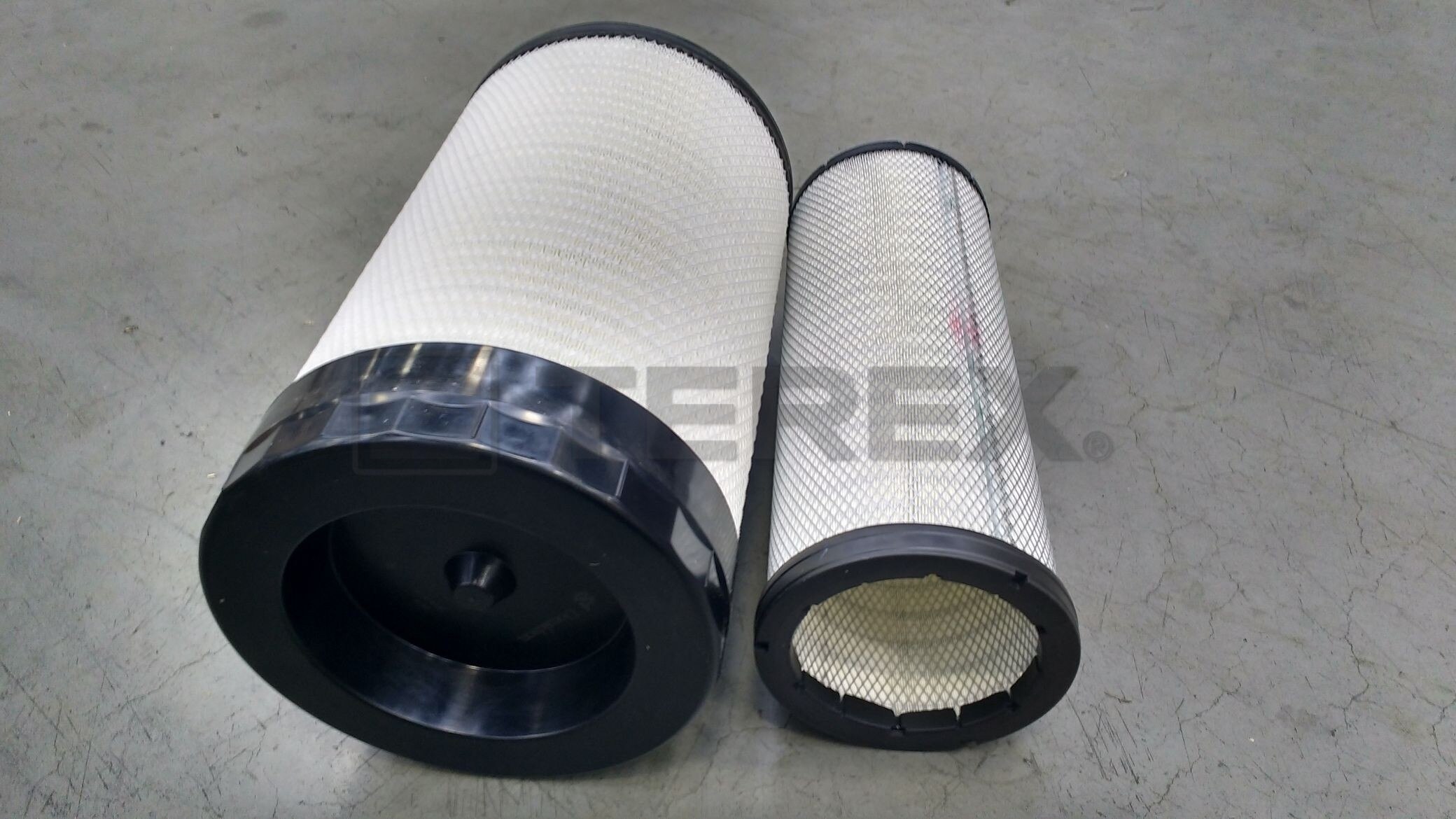 AIR FILTER MAIN & SAFETY ELEMENTS (FOR USE IN 15.02.3562)