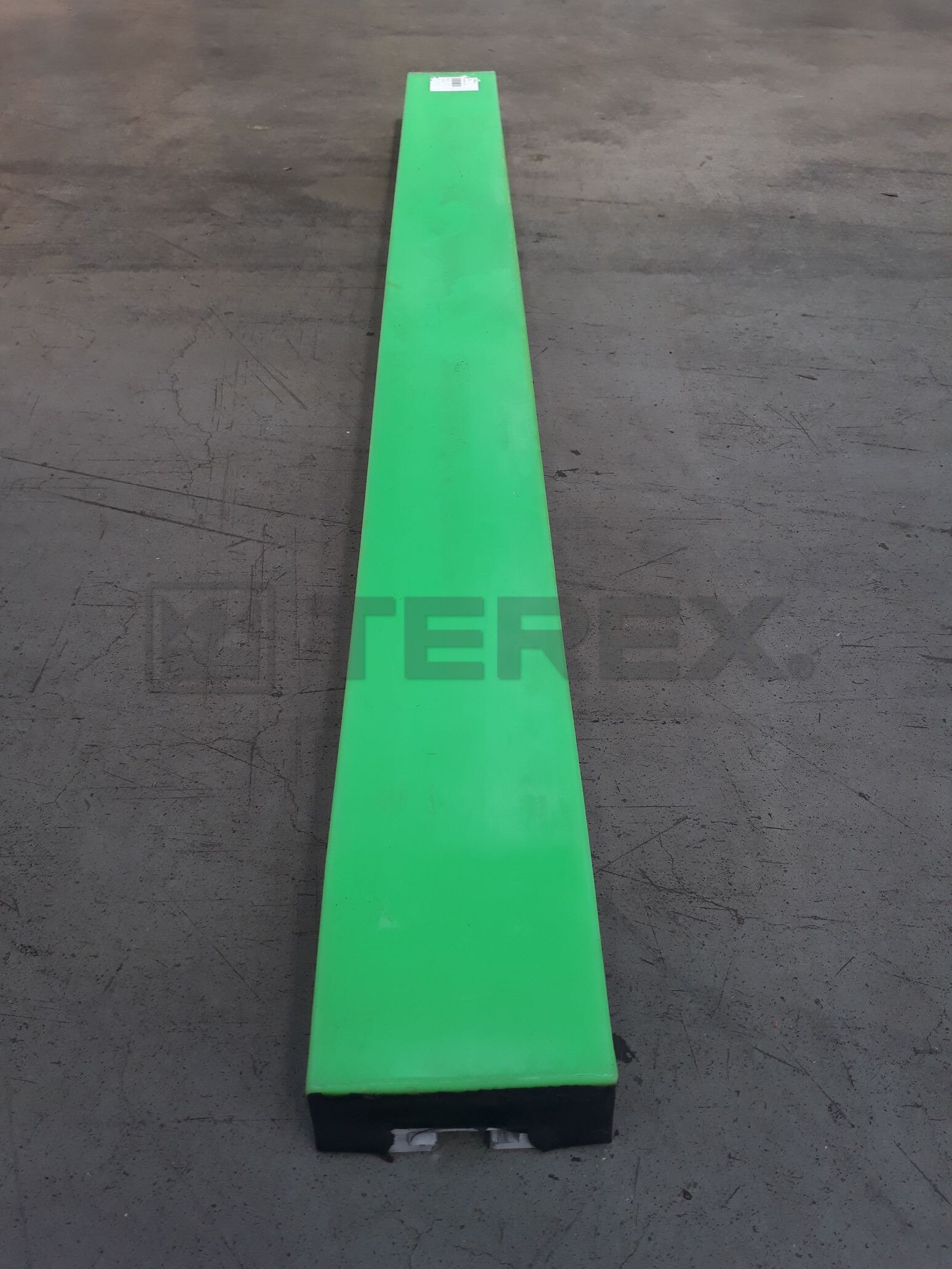 1125MM IMPACT BAR
