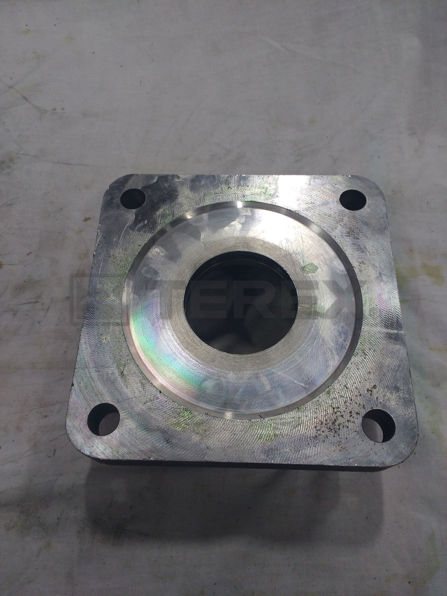 6X4 INNER BEARING HOUSING (CAP REQUIRED 2051374)