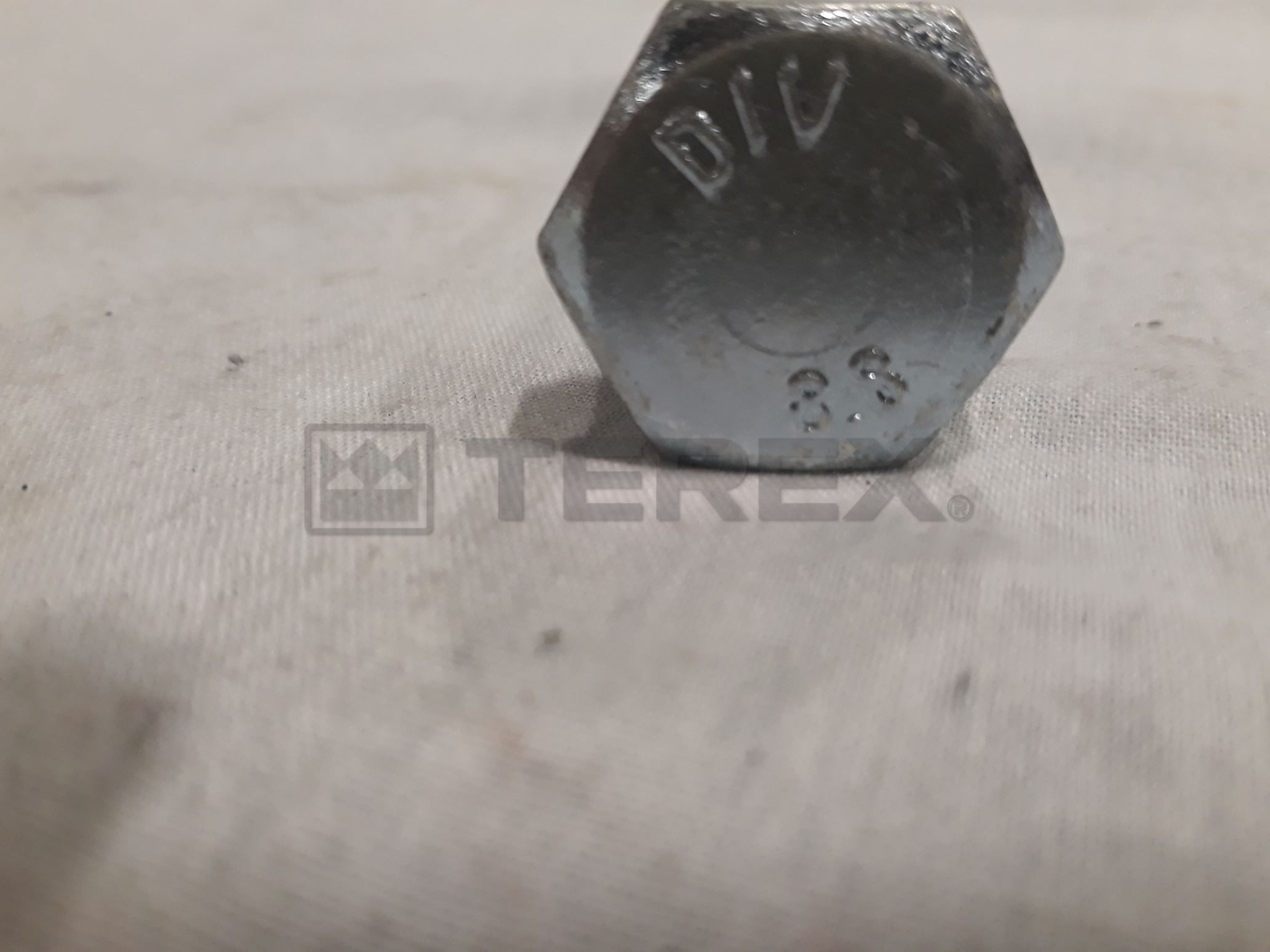 M16-2.00 X 80 ZINC HEX
