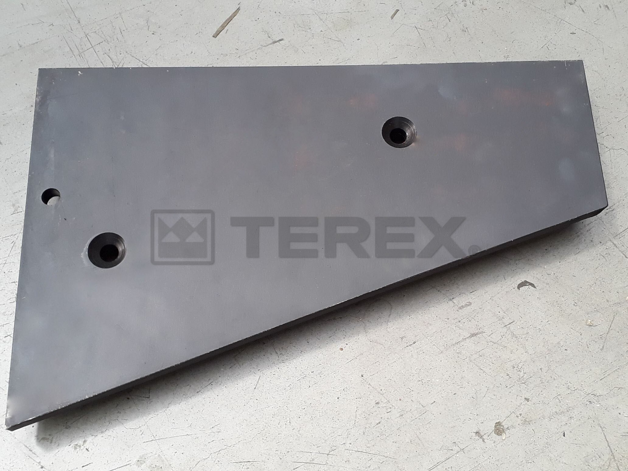 900X600 CHEEK PLATE LOWER RH