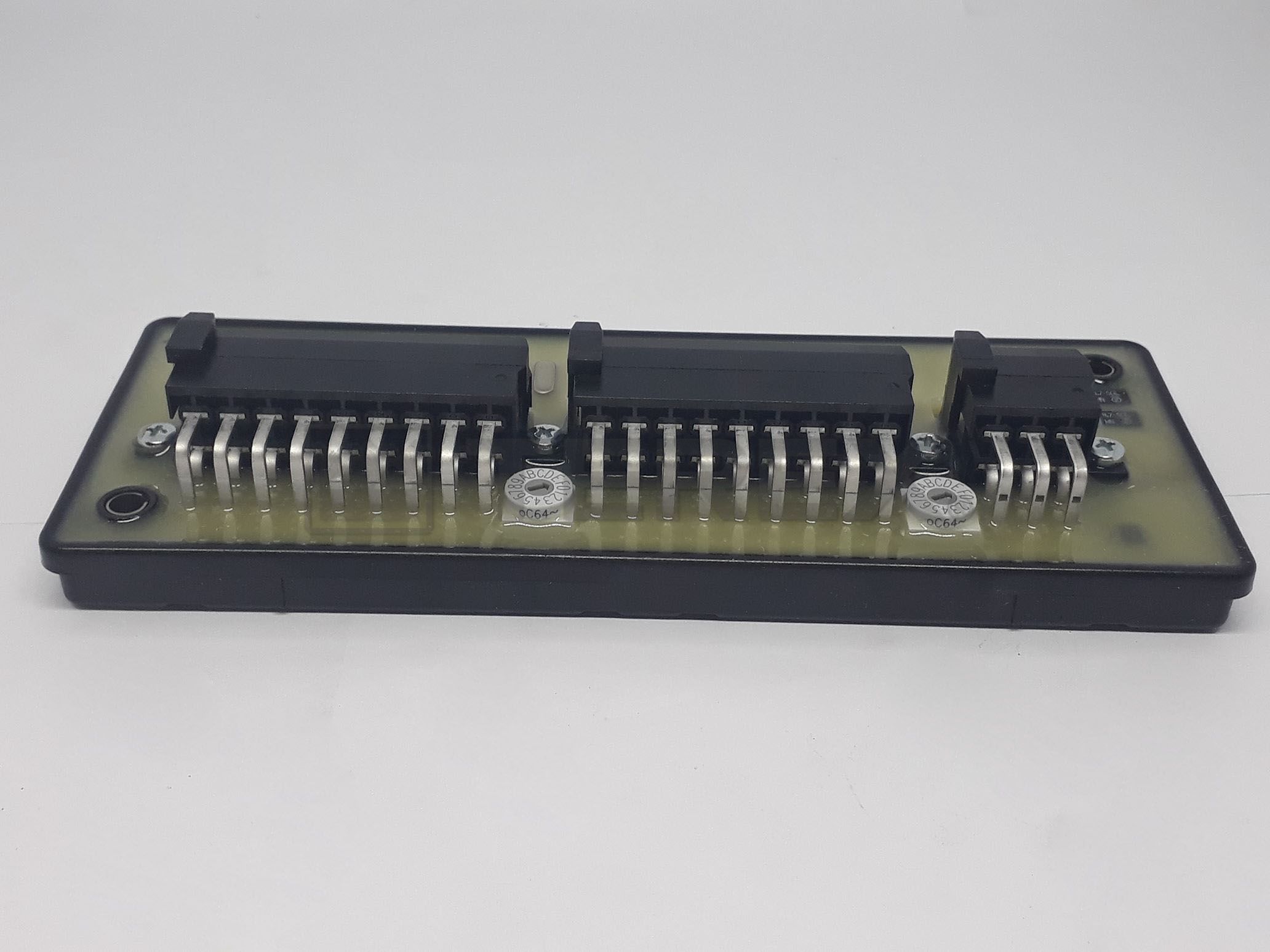 I/O MODULE - CABINET IFM R360 CR2012