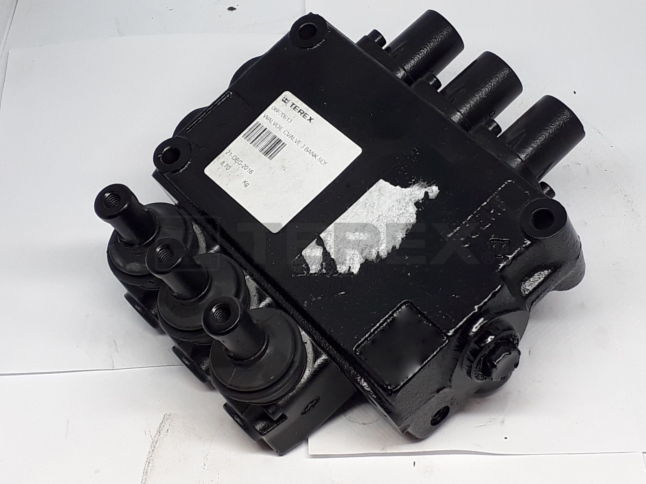 WALVOIL CVALVE 3 BANK SD5/3P KG3 18L AET HANDLE IS 6620619 X 3