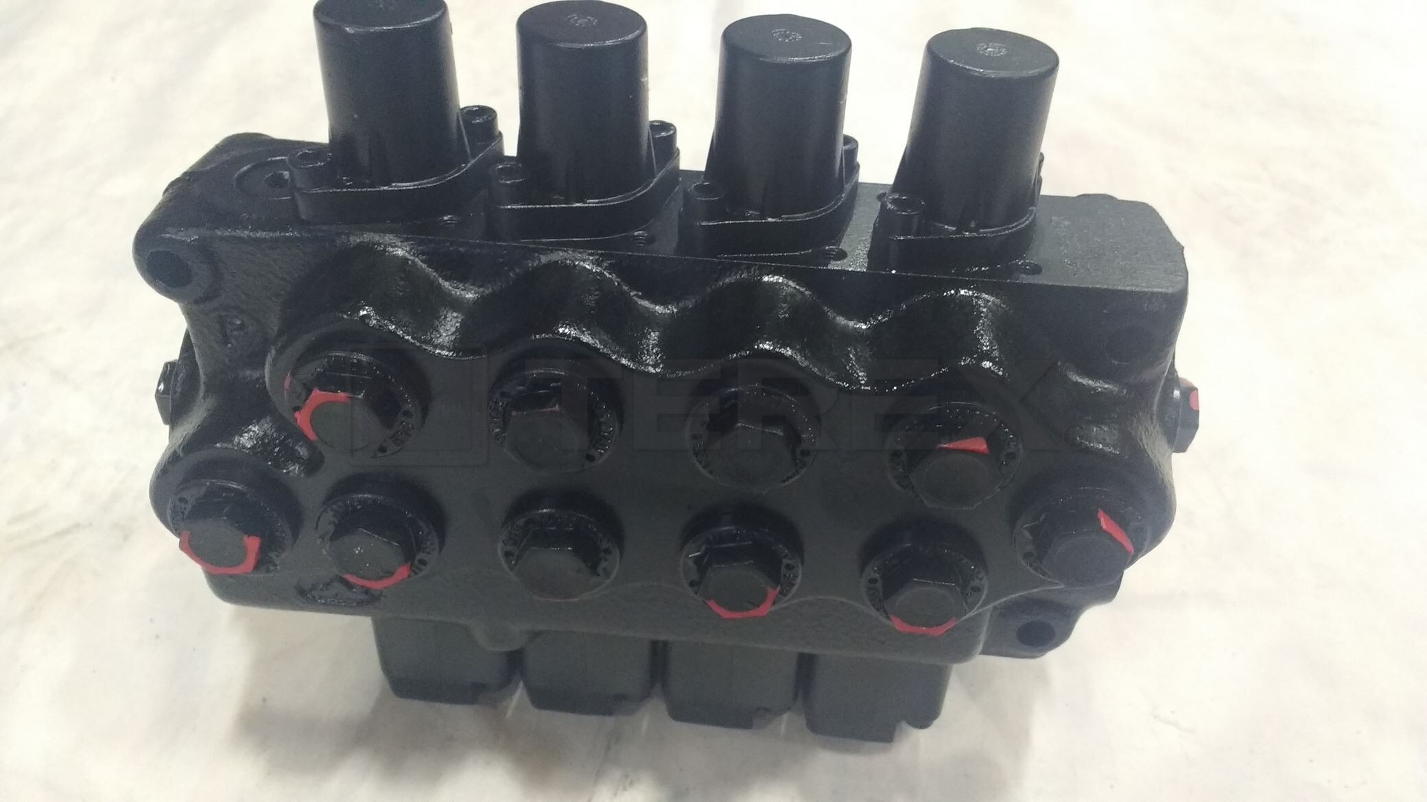 WALVOIL CVALVE 4 BANK SD5/4P KG3 18L AET