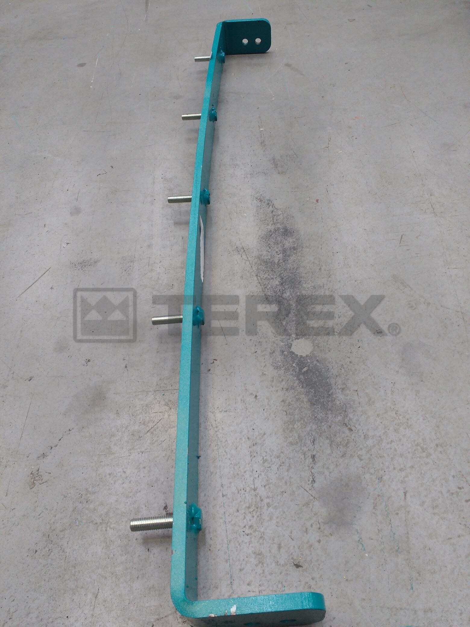 1400 CHIEFT MAIN CONV BELT CLEANER FRAME (5 BOLT HOLES)