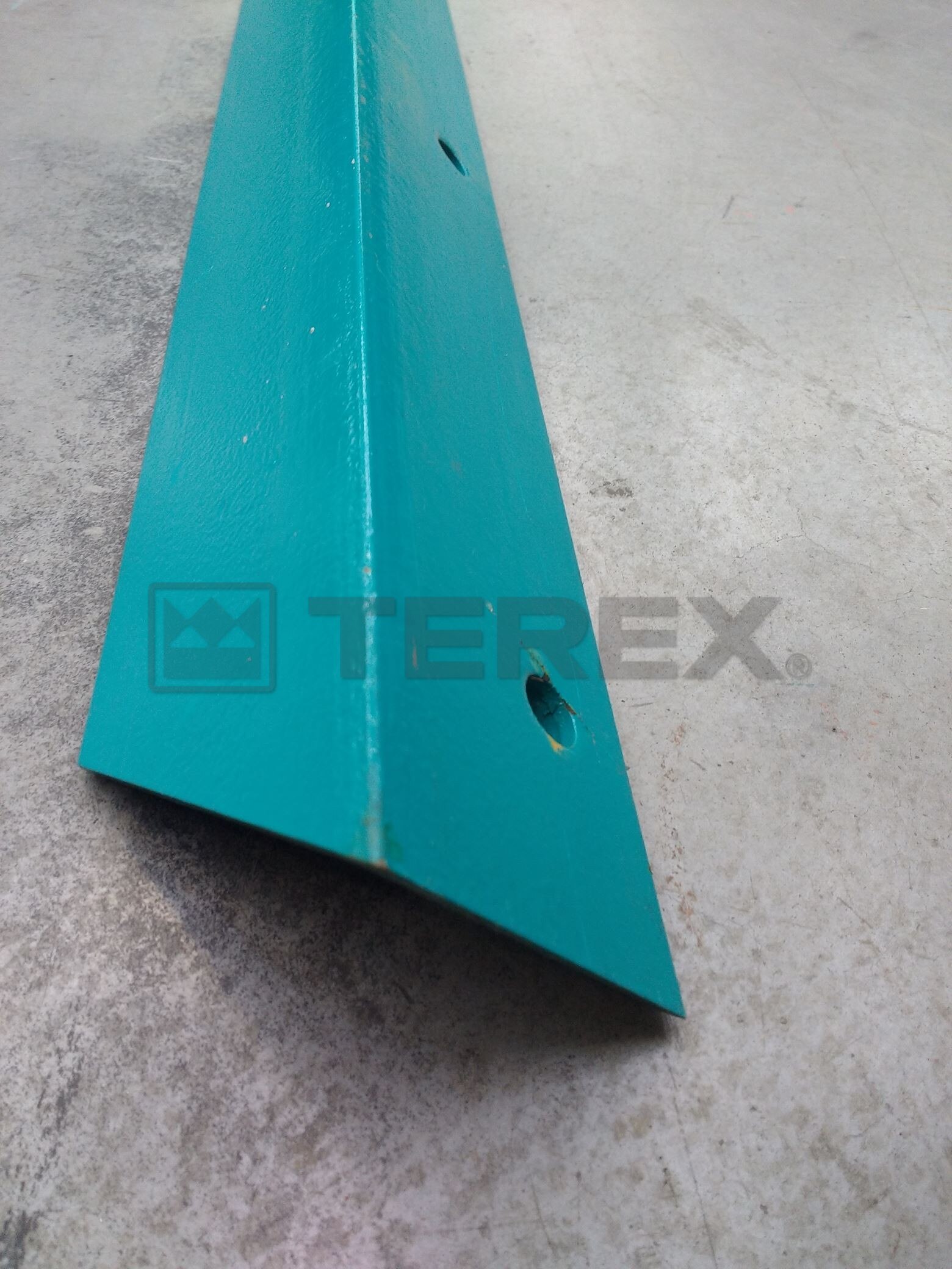 1400 CHIEFTAIN TAIL BELT SCRAPER BACK SUPPORT