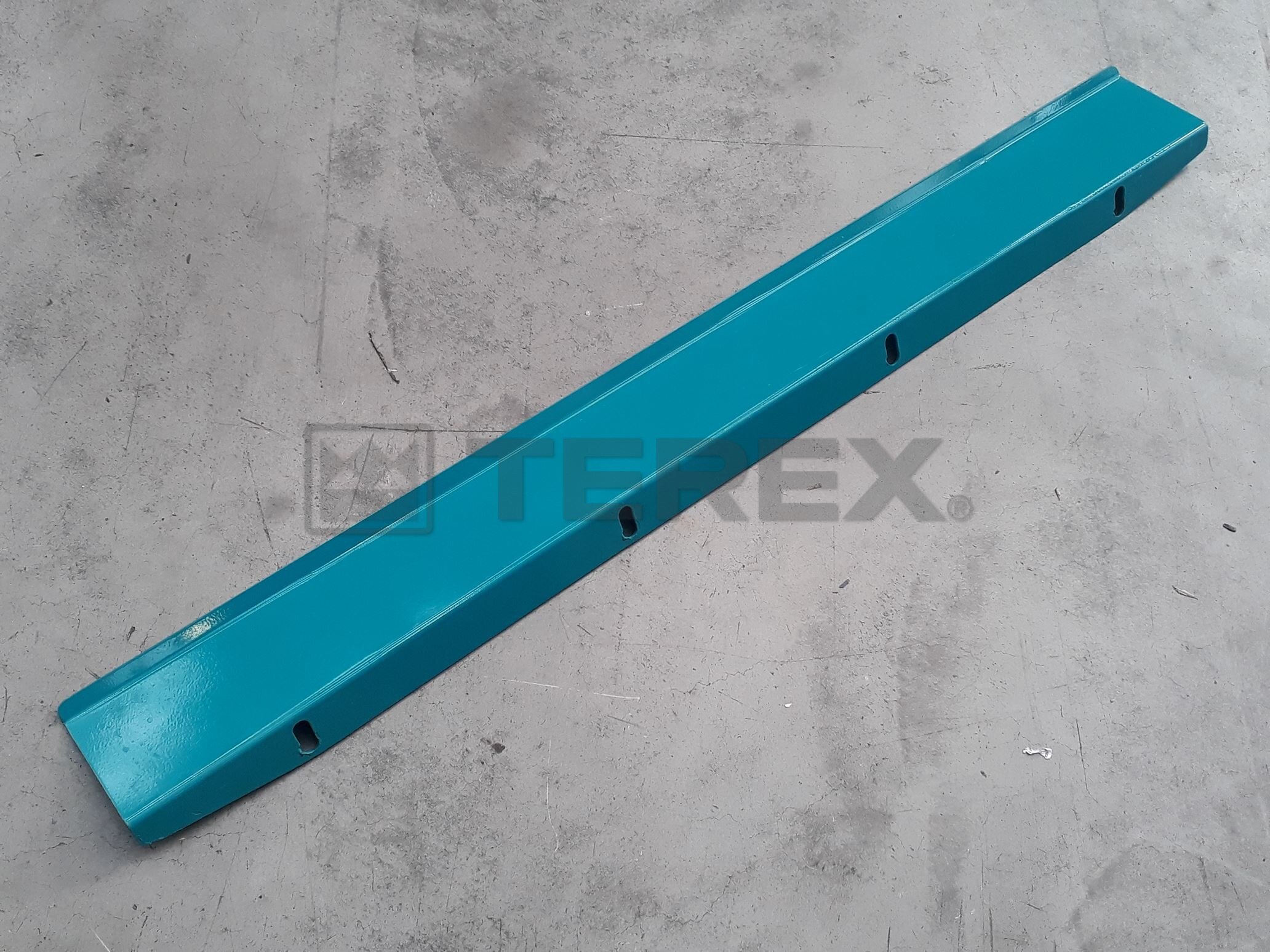 1400 TAIL CONV TAIL DRUM SCRAPER PLATE