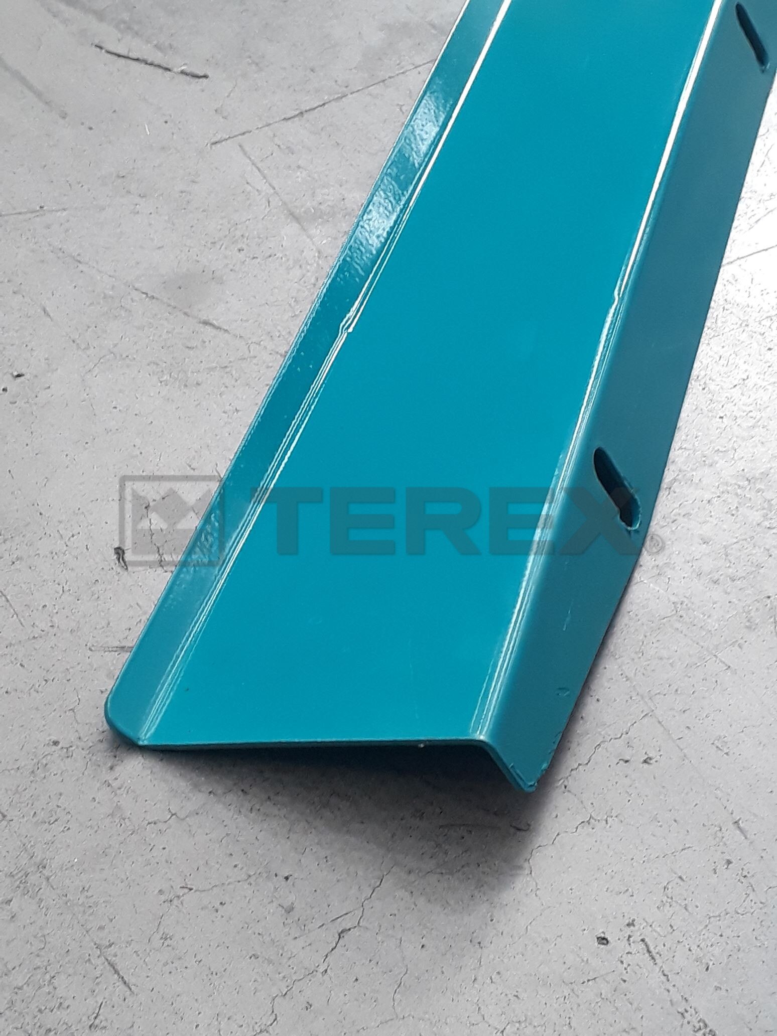 1400 TAIL CONV TAIL DRUM SCRAPER PLATE