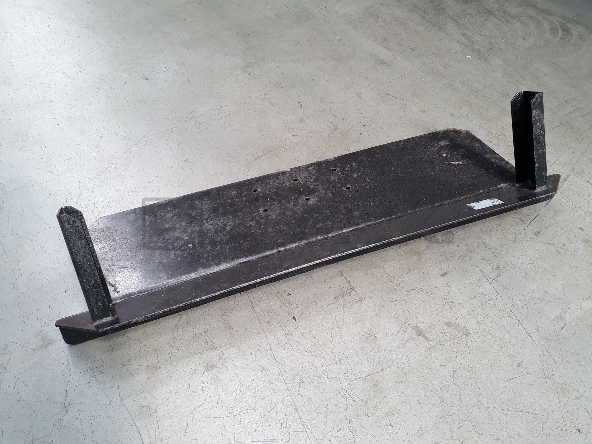 CH2100X SPREADER CARRIER (CAN ONLY BE USED WITH 06630403)