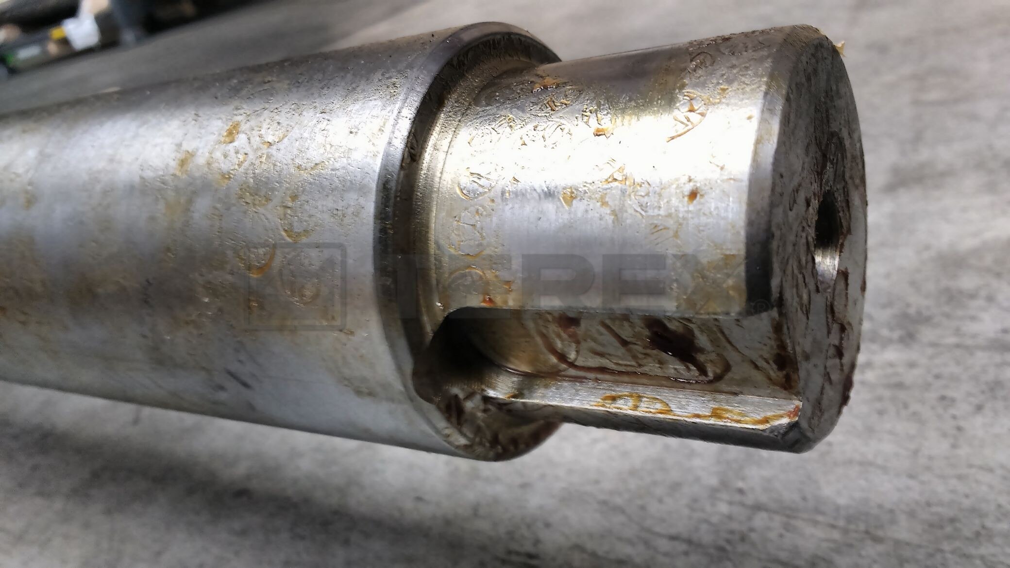 CHIEFT 1400 SCREENSHAFT