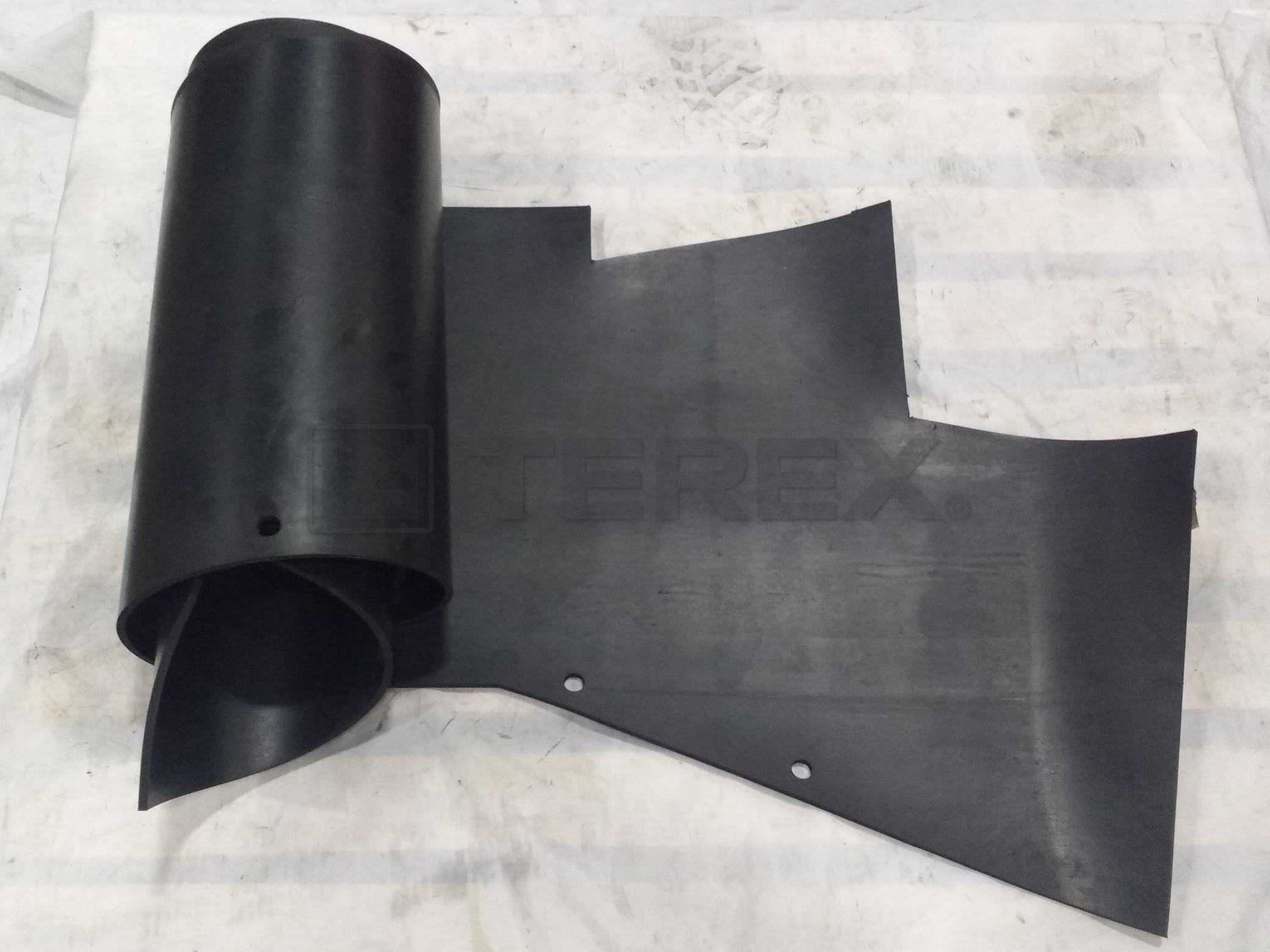 TRANS/CHUTE UNDERSIDE RUBBER