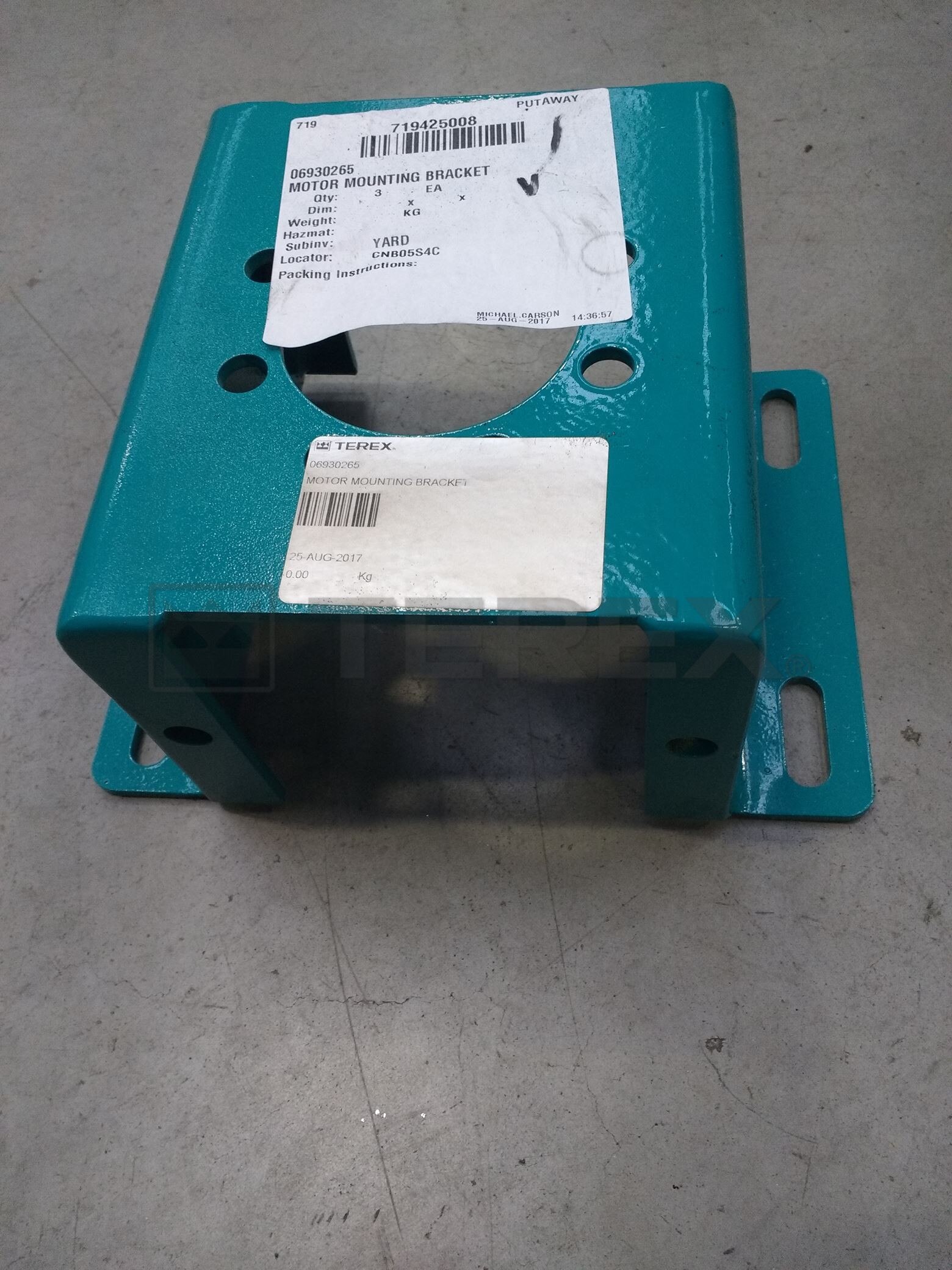 MOTOR MOUNTING BRACKET