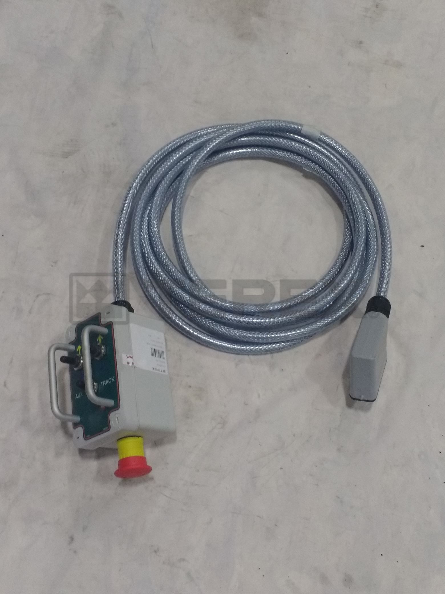 POWERTRACK DOG LEAD C/W PLUG SQUARE (3M)