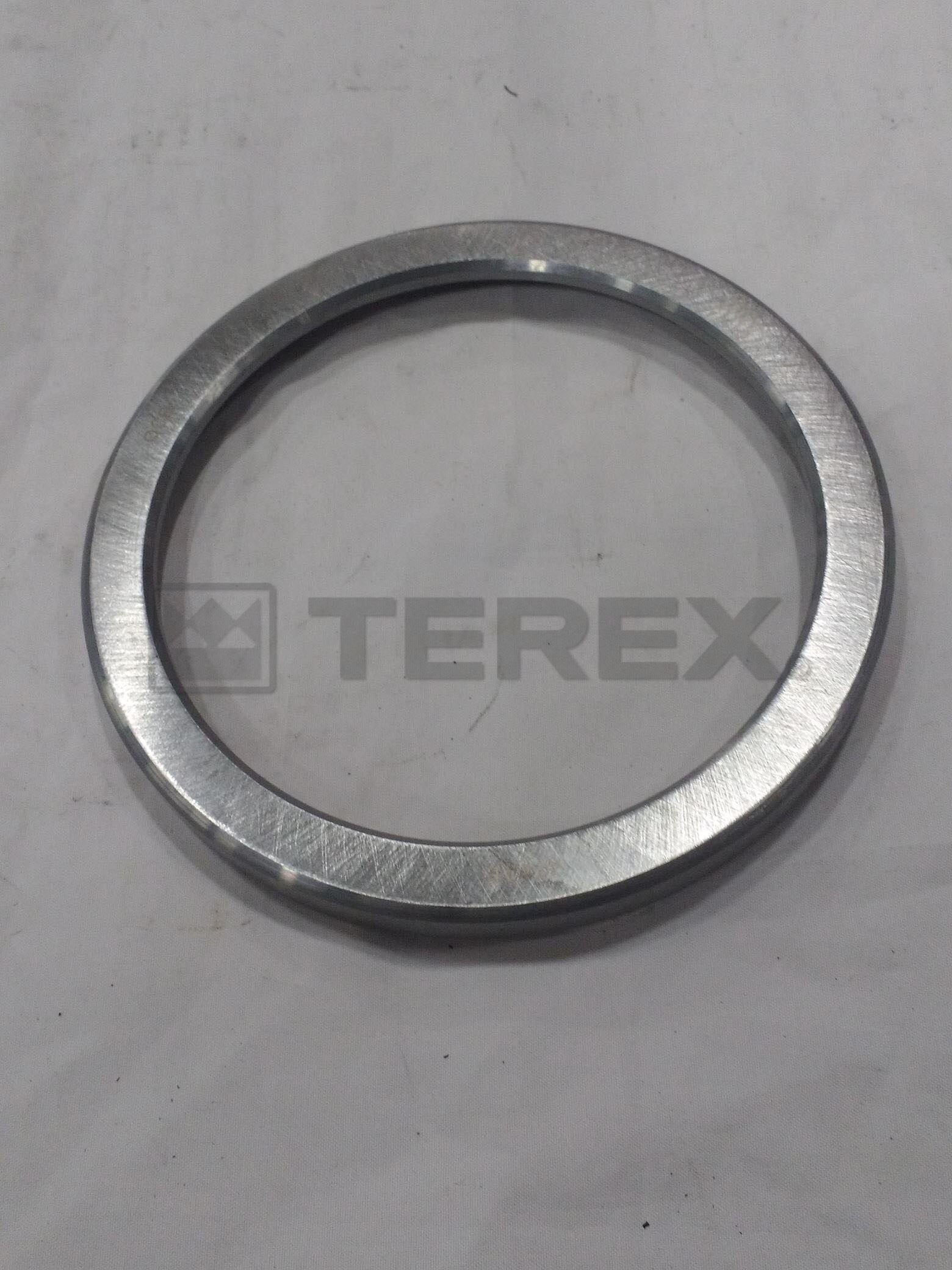 OUTER TAPERED RING (SKF222)