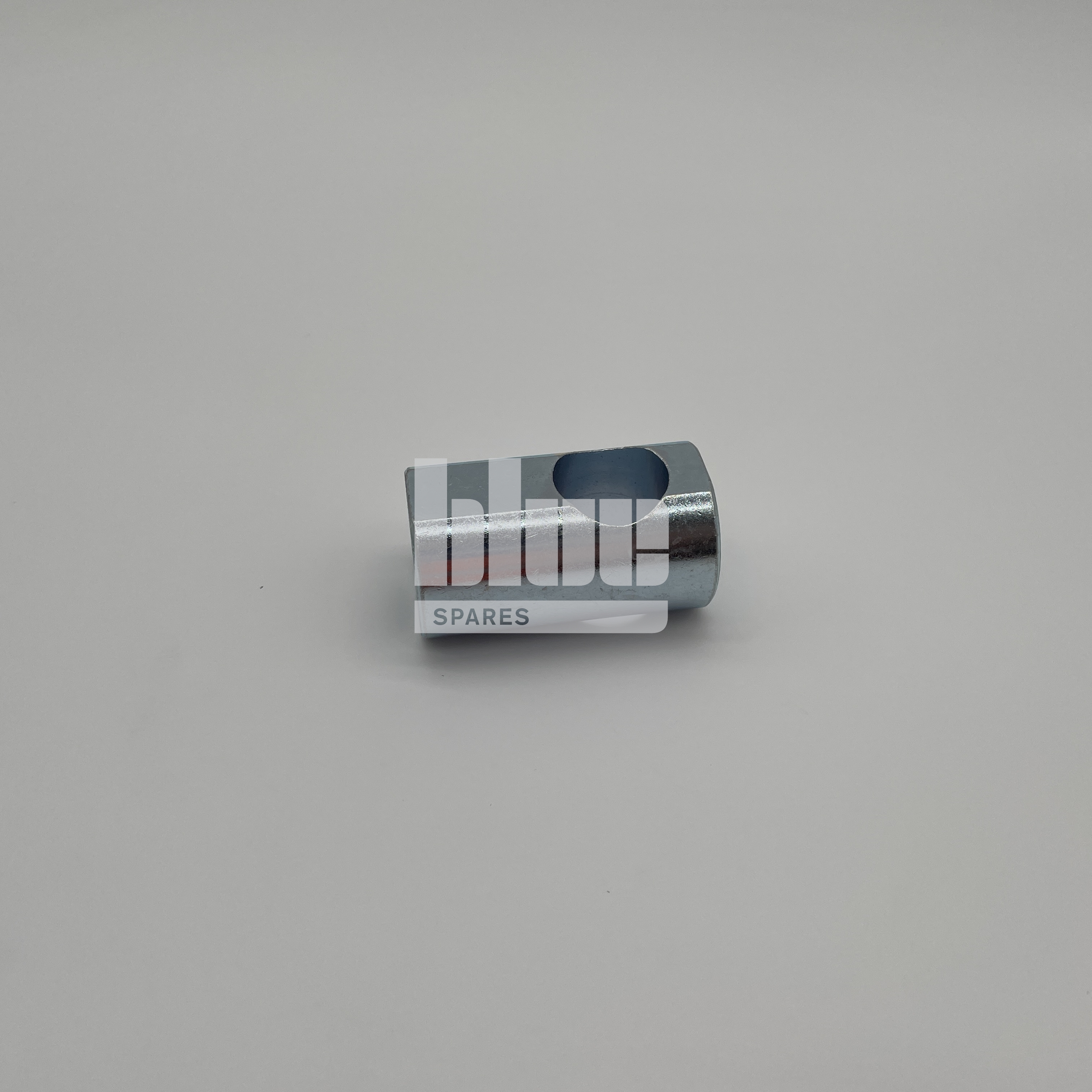 SCREW-ON EYE