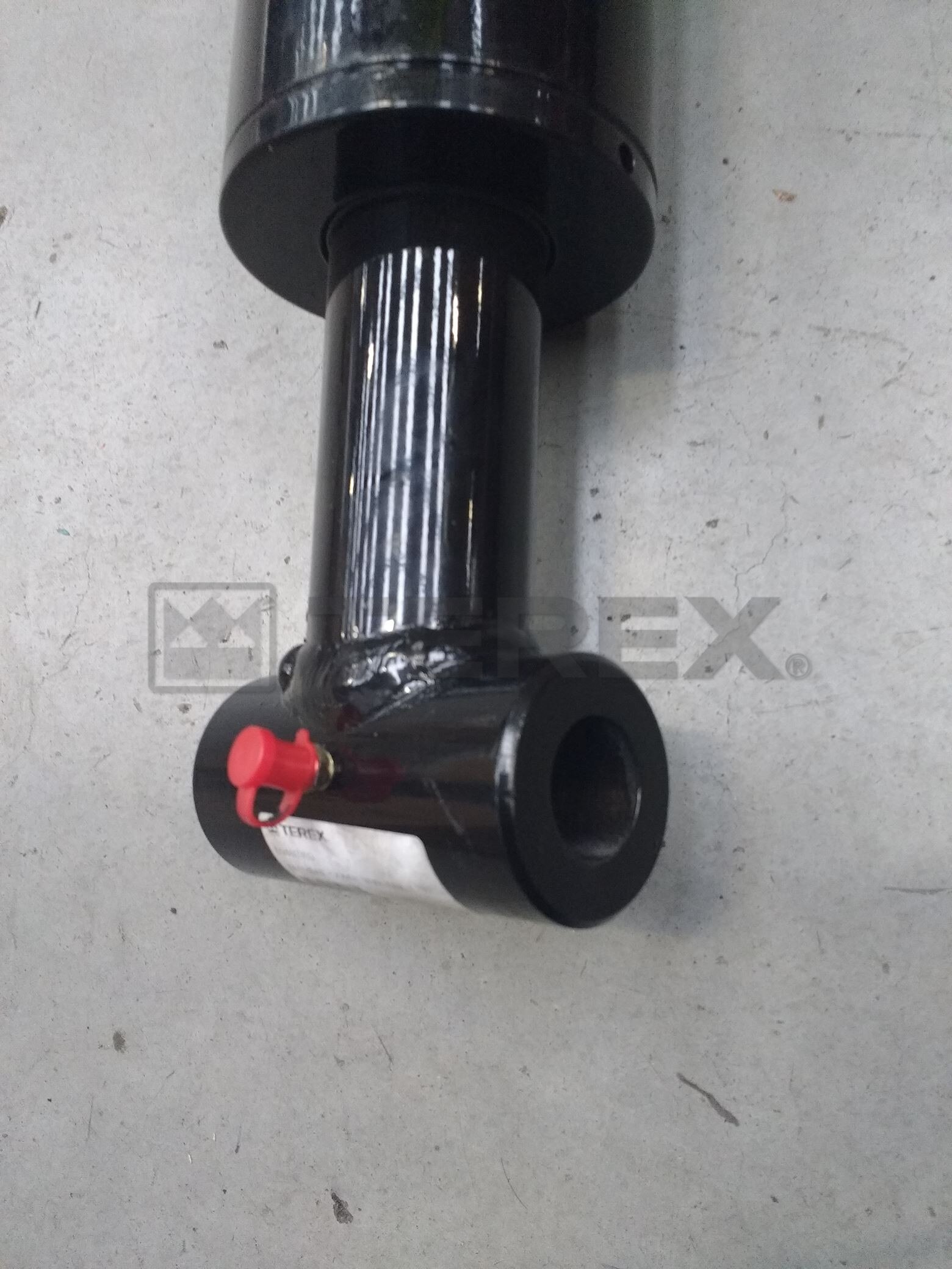 615 TROMM TAIL CONV LOWER RAM