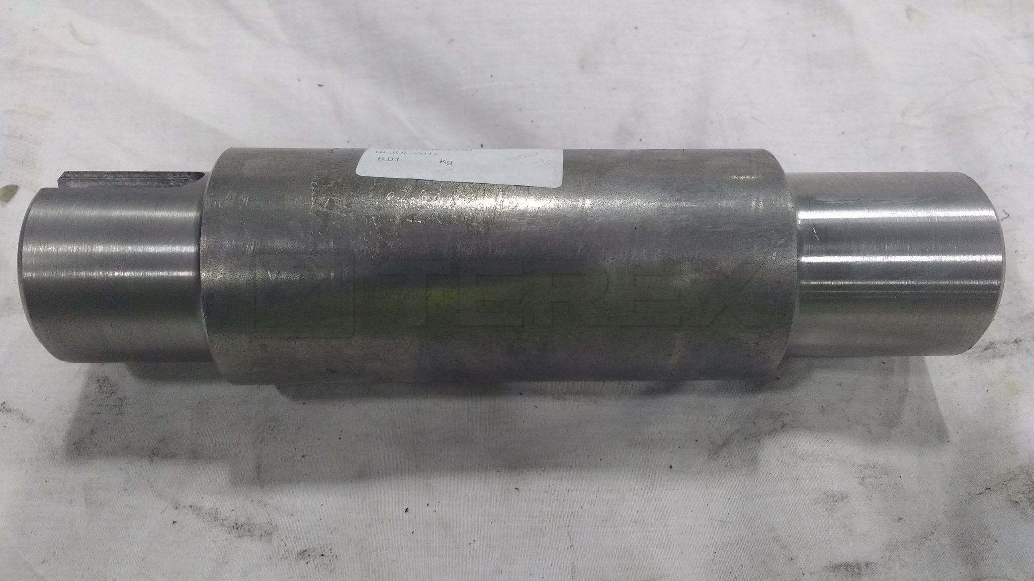 511 TROMMEL RETAINER WHEEL SHAFT STEPPED