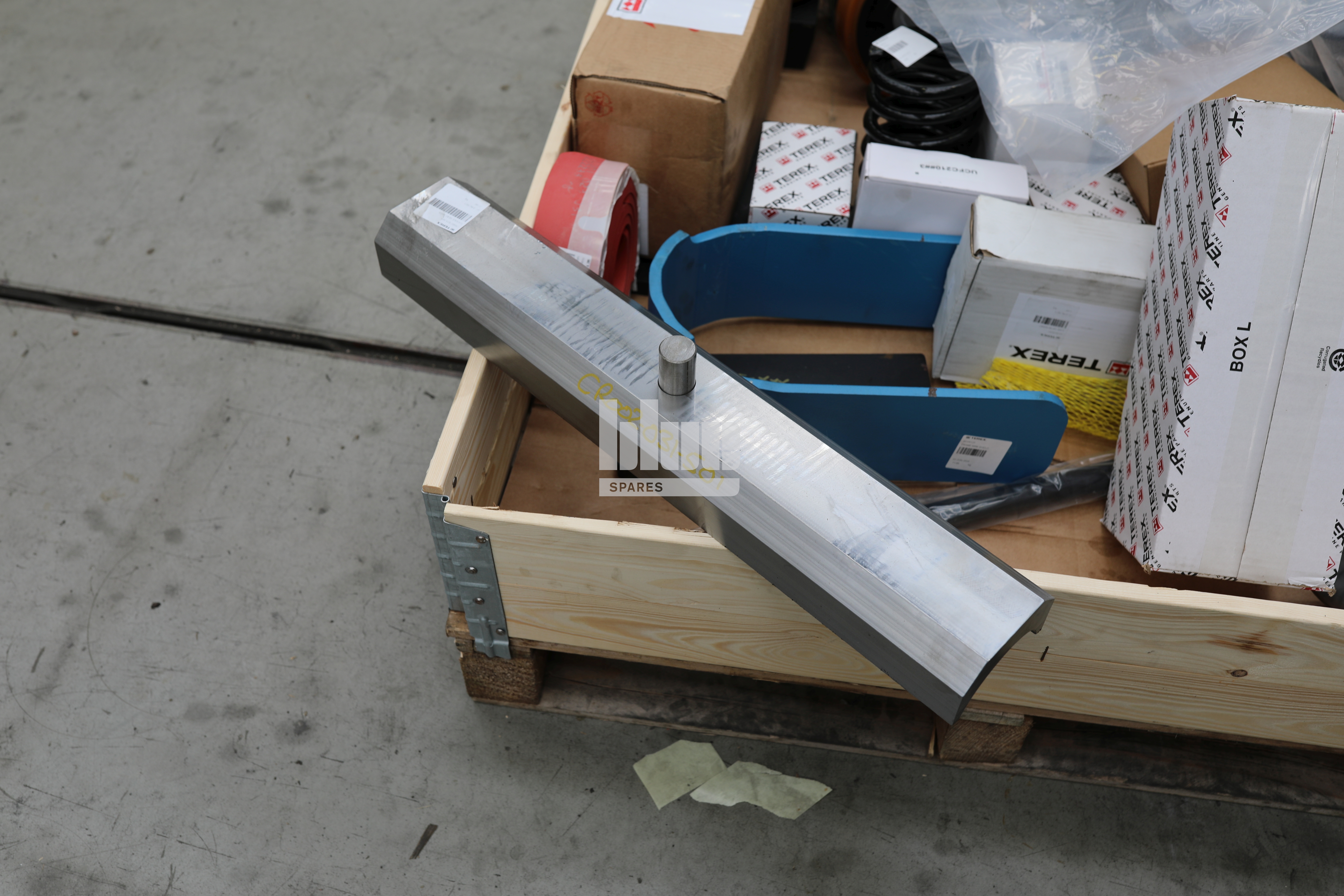 TOGGLE SEAT ASSEMBLY