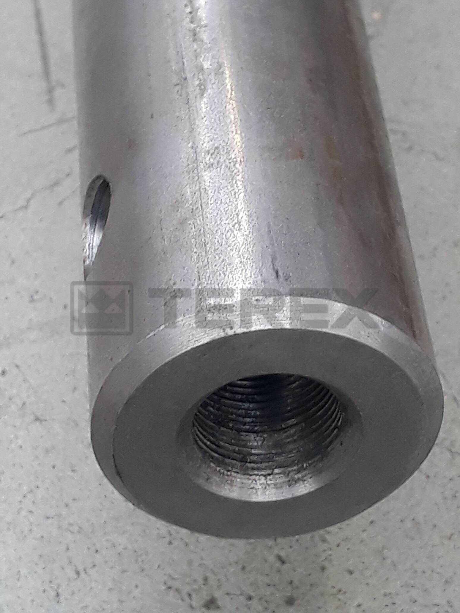 HAMMER RETENTION BAR